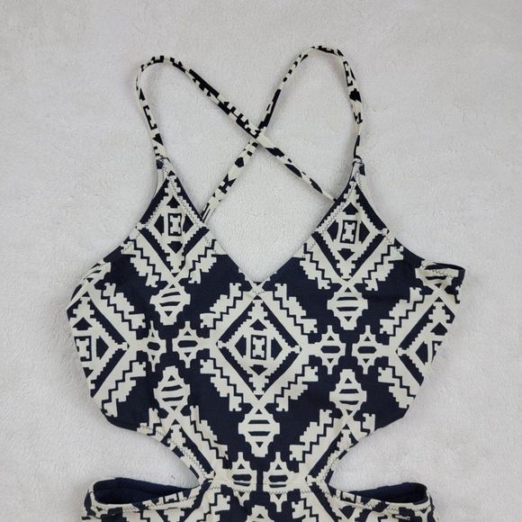 Tory Burch Blue White Tapestry Geometric Cut Out One Piece Swimsuit Size XS - Picture 7 of 14